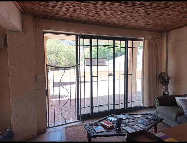 29M² OFFICE TO LET IN SCOTT ESTATE